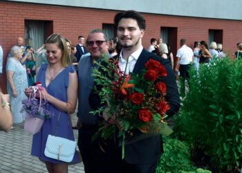 Įteikti brandos atestatai