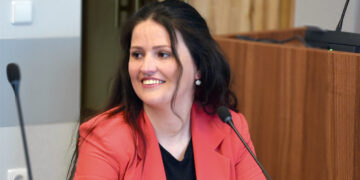 Politinės nuoskaudos ima viršų?