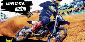Didysis motokrosas vėl Biržuose, lyderis patyrė traumą