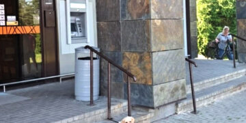 Sprogdintojai antrą kartą taikiniu pasirinko tą patį bankomatą?