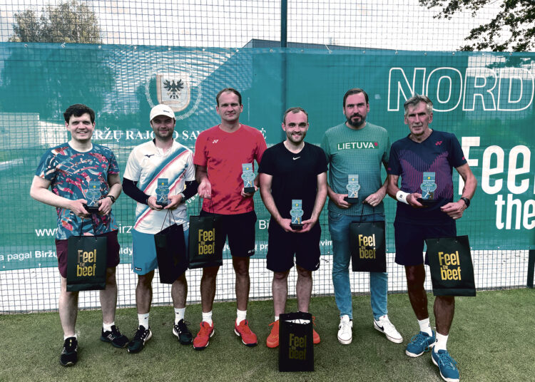 Teniso savaitgalis: turnyras Biržuose ir triumfas Panevėžyje