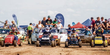 Unikalioje Pačeriaukštės autokroso trasoje – intriguojančios varžybos