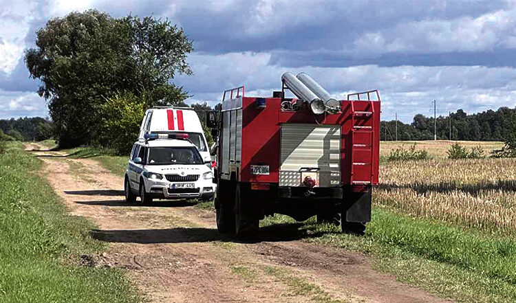 Sprogmenis aptiko metalo ieškikliu