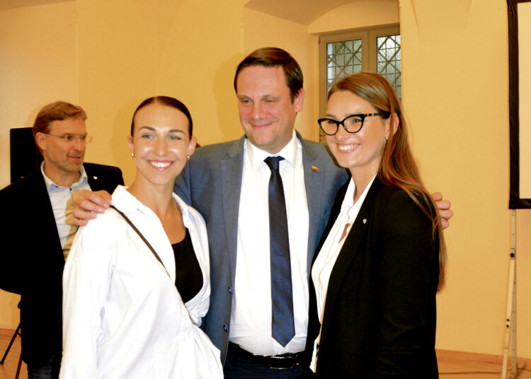 Socialdemokratai valdžioje, demokratai Biržuose