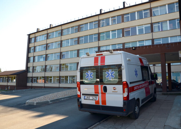 Biržų ligoninė: vienas dievas trijuose asmenyse?