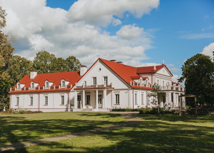 Ilzenbergo dvaro ekskursijos ir edukacijos: ką gali išmokti vaikai ir suaugusieji?