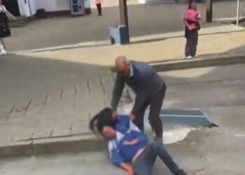 Girtas iškrypėlis vaiką skriaudė maršrutiniame autobuse