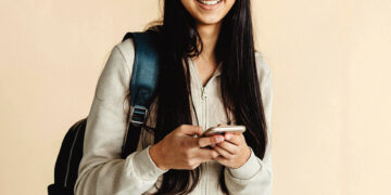 Mobilieji telefonai: jų naudojimo taisyklės mokyklose dar derinamos