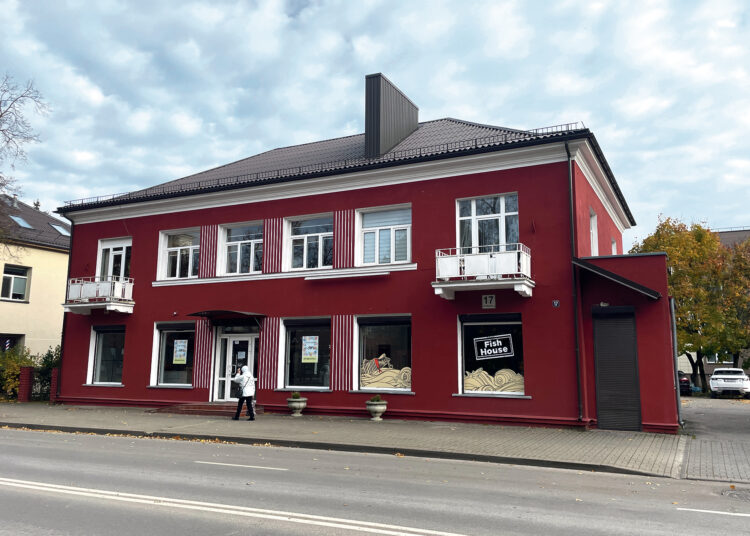 „Žuveliokai“ atidaro parduotuvę Biržuose