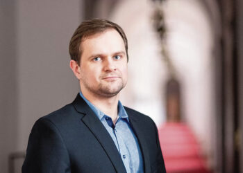 Mums reikia Karo grėsmės įstatymo