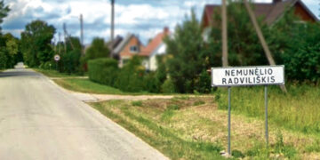 Vaikai – pavojingo suaugusiųjų elgesio įkaitai