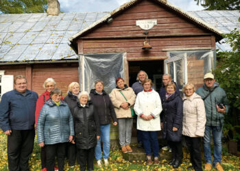 Literatai aplankė rašytojų gimtines