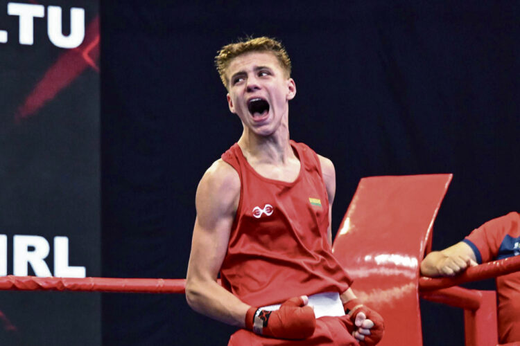 Europos jaunučių bokso vicečempionu tapęs Vakaris Kiseliūnas treniruojasi mažiausiai penkis kartus per savaitę, nes sieks naujo išsikelto tikslo – Europos čempionato aukso. Nuotr. asmeninio albumo