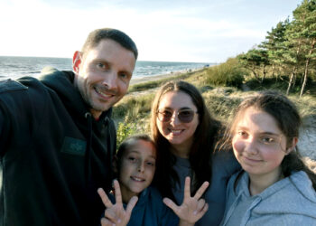 Teisininko Tomo Bajorūno tapyboje tai, ko nebevertiname: akimirkos stebuklingame įprastume