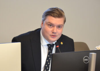 Ne žodžiais, o darbais