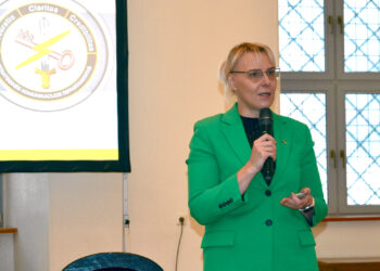 Propagandos siekis – keisti gyventojų elgseną, kad šie palaikytų priešą (1)