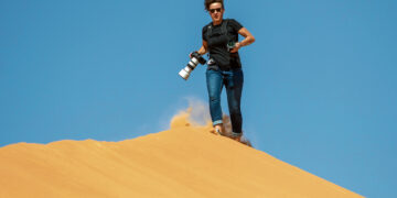 Dakaro ralio talismanas – ryškiai oranžinis dykumos smėlis