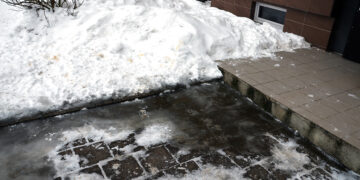 Vanduo iš po žemių – dar ne pavasaris