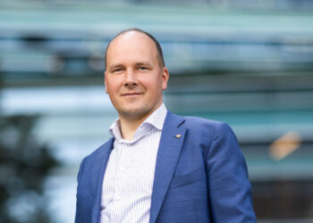 Gimstamumo krizei spręsti reikia drastiškų priemonių?