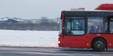 Autobusuose galės atsiskaityti ir banko kortelėmis
