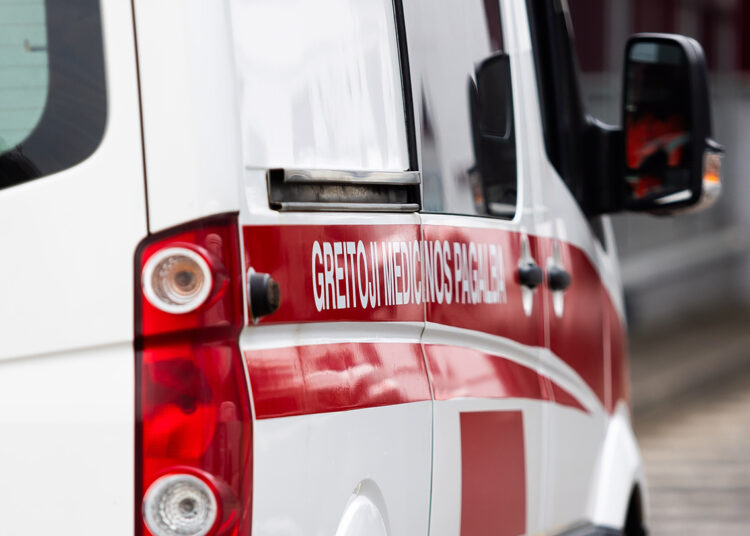 Sužalotas laukuose dirbęs žmogus