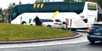 Nepraleido autobuso žiedinėje sankryžoje