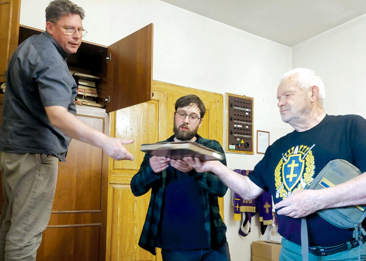 Sielos ir žmonių gyvenimų knygos – bažnyčios metrikų įrašuose