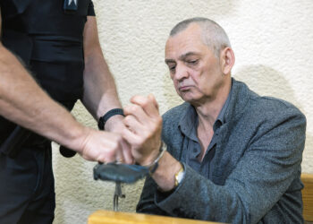 Žinomam gydytojui pareikšti įtarimai atima žadą