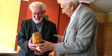 Gyvenimą lydintis klausimų Nežinomybei aidas