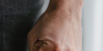 Dėl alaus kraupiai sumuštas vyras neišgyveno