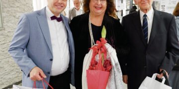 Septyniasdešimtmečio šventė su prisiminimais, muzika, linkėjimais ir dovanomis